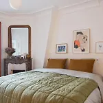 Bright Apartment With Open View